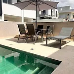 Casa Alto Padrao Perto Da Praia