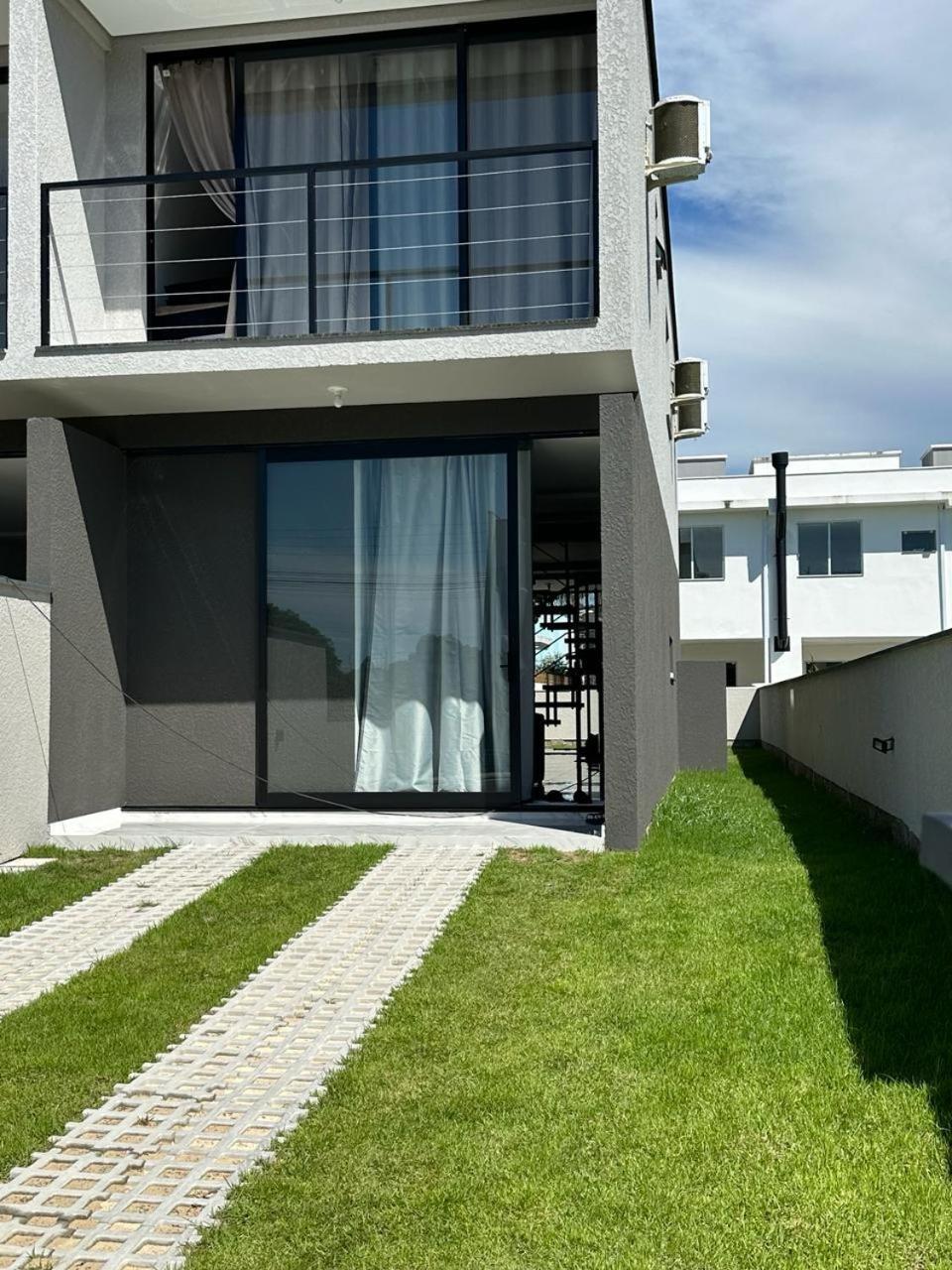 Casa Alto Padrao Perto Da *